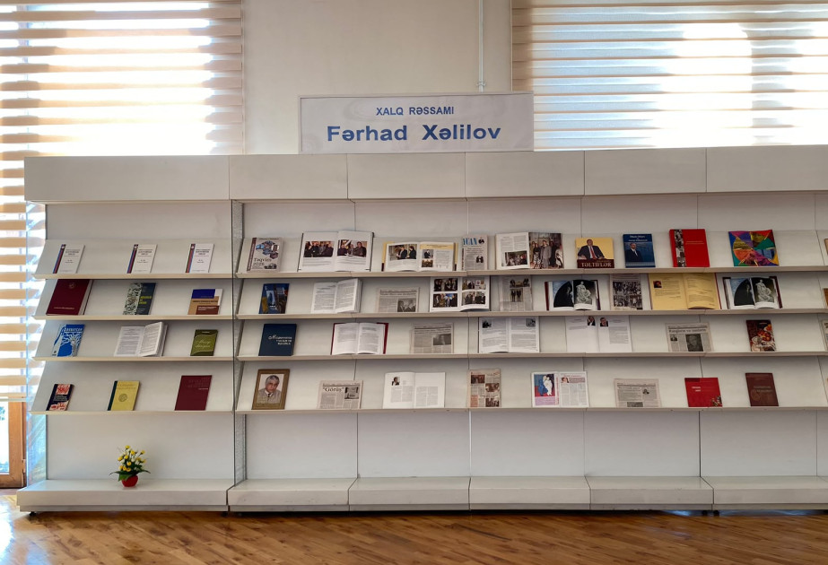 Xalq rəssamı Fərhad Xəlilovun 80 illiyi münasibətilə kitab sərgisi açılıb