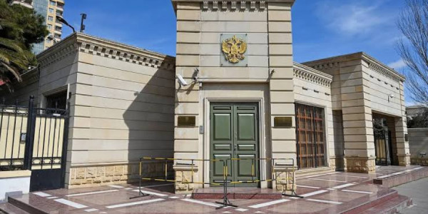 Rusiya səfirliyi İrandan diplomatların təxliyəsi barədə məlumatları təkzib edib