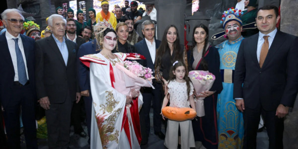 Bakıda "Turandot" tamaşasının premyerası baş tutub