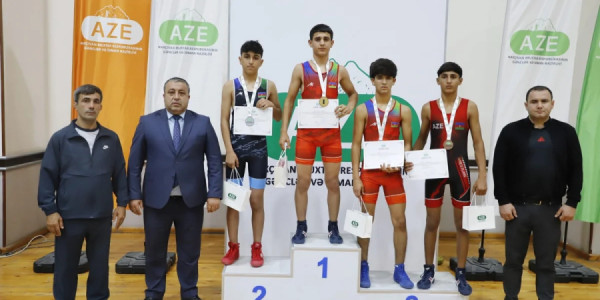 Yeniyetmə güləşçilər arasında Naxçıvan birinciləri müəyyənləşib