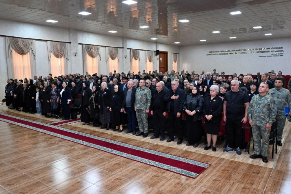Quru Qoşunlarında şəhid ailələri və müharibə iştirakçıları ilə görüşlər keçirilib