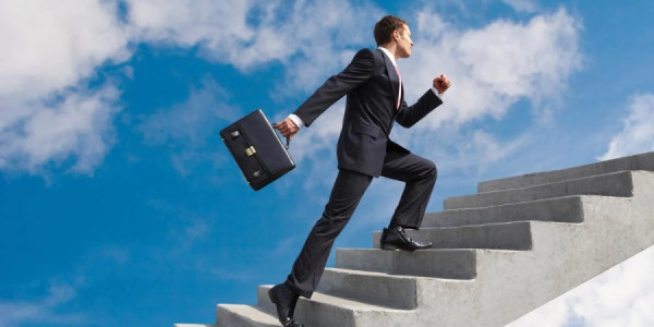 İnsanın gələcəyini nə müəyyən edir: