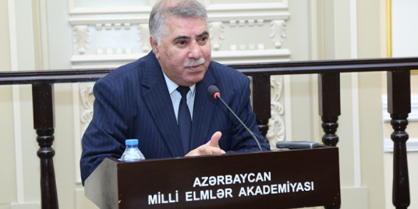 Nadir Məmmədli: Milyonlarla azərbaycanlının ana dili məsələsi diqqətdən kənarda qalmamalıdır