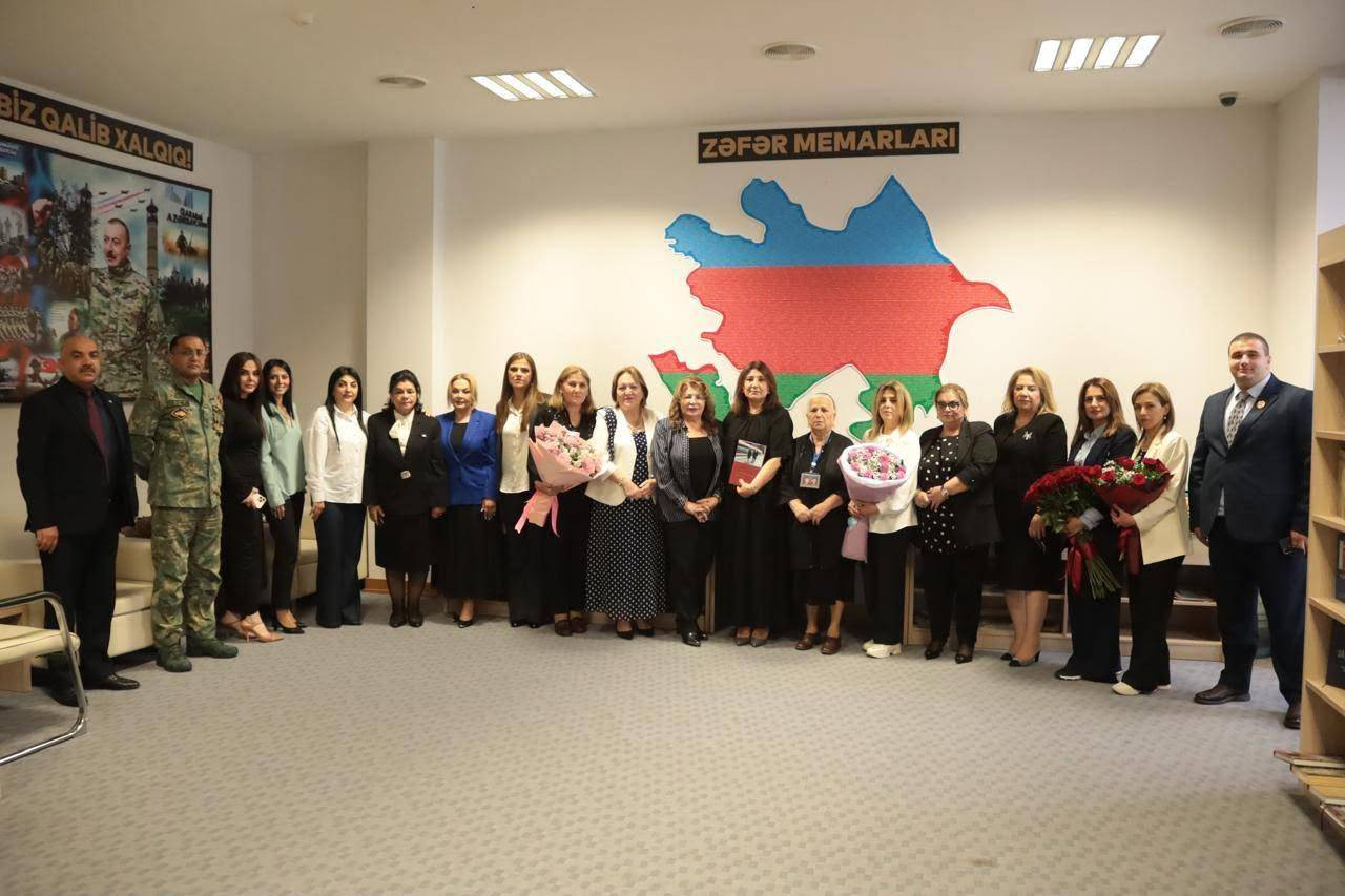 MEK-də “Qəhrəmanlıq zirvəsi” kitabının təqdimatı keçirilib