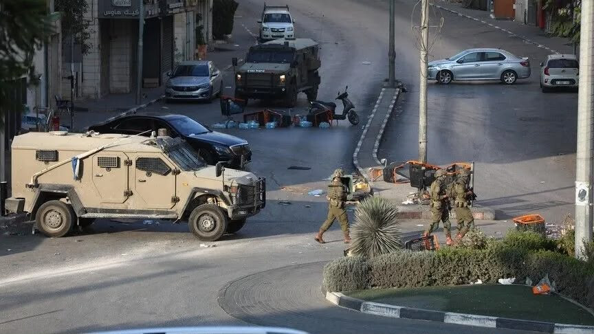 İsrail ordusunun əməliyyatı Hebronda 5 minə yaxın fələstinlini didərgin salıb