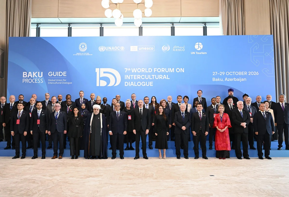 İlham Əliyev VII Ümumdünya Mədəniyyətlərarası Dialoq Forumunun açılışında çıxış edir