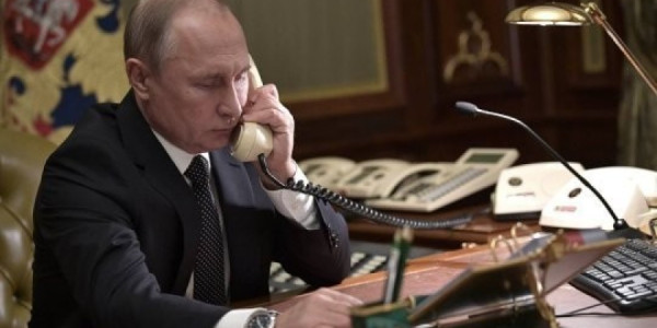 Putin Finlandiya və Norveç liderləri ilə Ukraynanı müzakirə edib