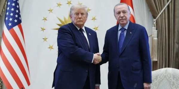 Ərdoğan Trampla telefonla danışıb