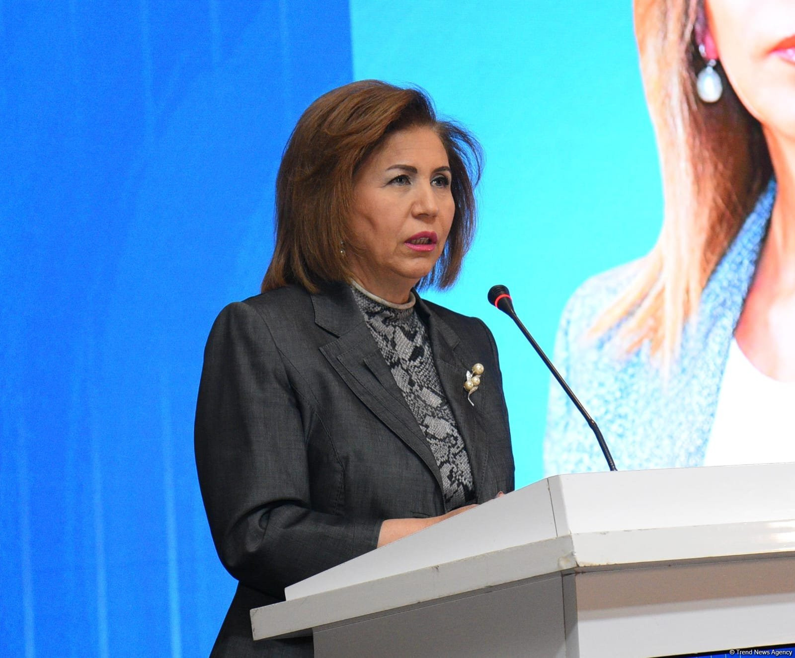 Bahar Muradova: "Qızların təhsilinə dəstək" layihəsi 730 şagirdi əhatə edib