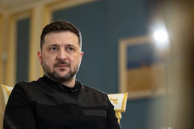 Zelenski: Biz rusları ABŞ-dən daha yaxşı anlayırıq