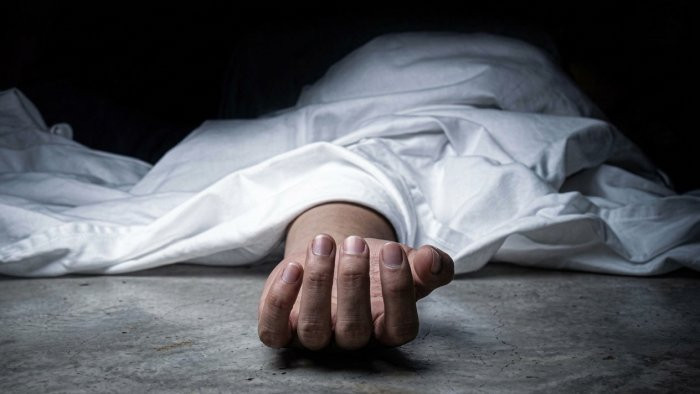 Şəmkirdə usta təmir zamanı yıxılaraq ölüb