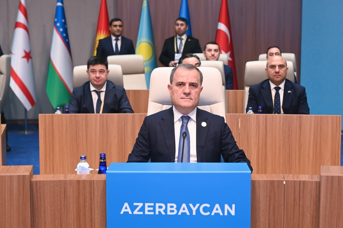 Ceyhun Bayramov türk dövlətləri arasında hərbi əməkdaşlığın gücləndirilməsinə çağırıb