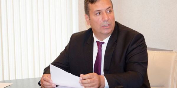 Etik prinsiplər, özünütənzimləmə, yanlış sərlövhə seçimi və peşəkar jurnalistikanın fərqi