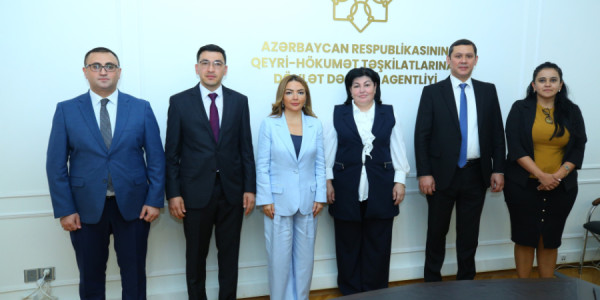 Özbəkistan nümayəndə heyəti QHT Agentliyində olub