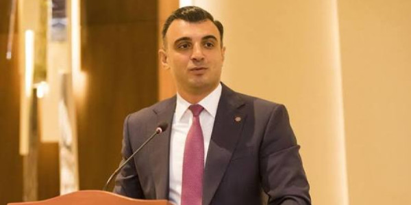 Bank kartlarına yeni məhdudiyyət: Kimlərə istisna ediləcək?