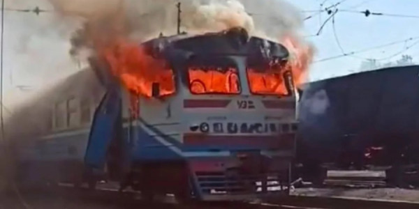 Rusiya Dneprdə dəmir yolu vağzalını vurub –