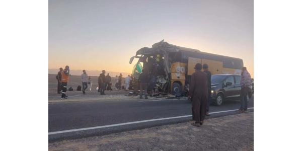 Misirdə turist avtobusu qəzaya uğrayıb: 3 ölü, 25 yaralı