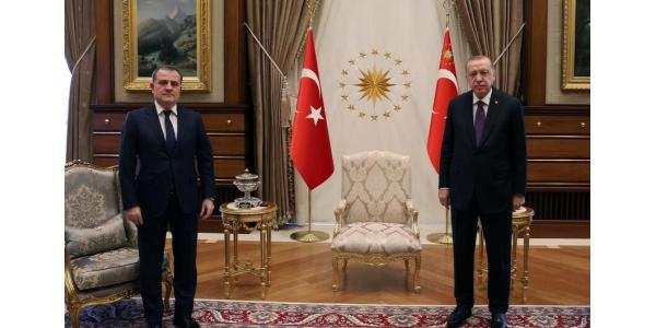 Ərdoğan Ceyhun Bayramovu Prezident Sarayında qəbul edib