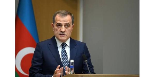 Ceyhun Bayramov TDT Zirvəsində Zəngəzur dəhlizindən danışıb