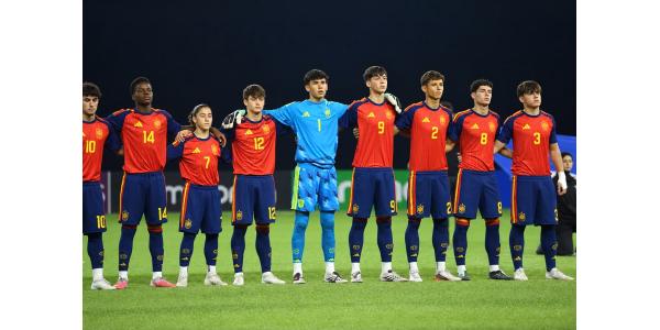 Bakıda keçirilən dünya çempionatının qalibi İspaniya millisi oldu