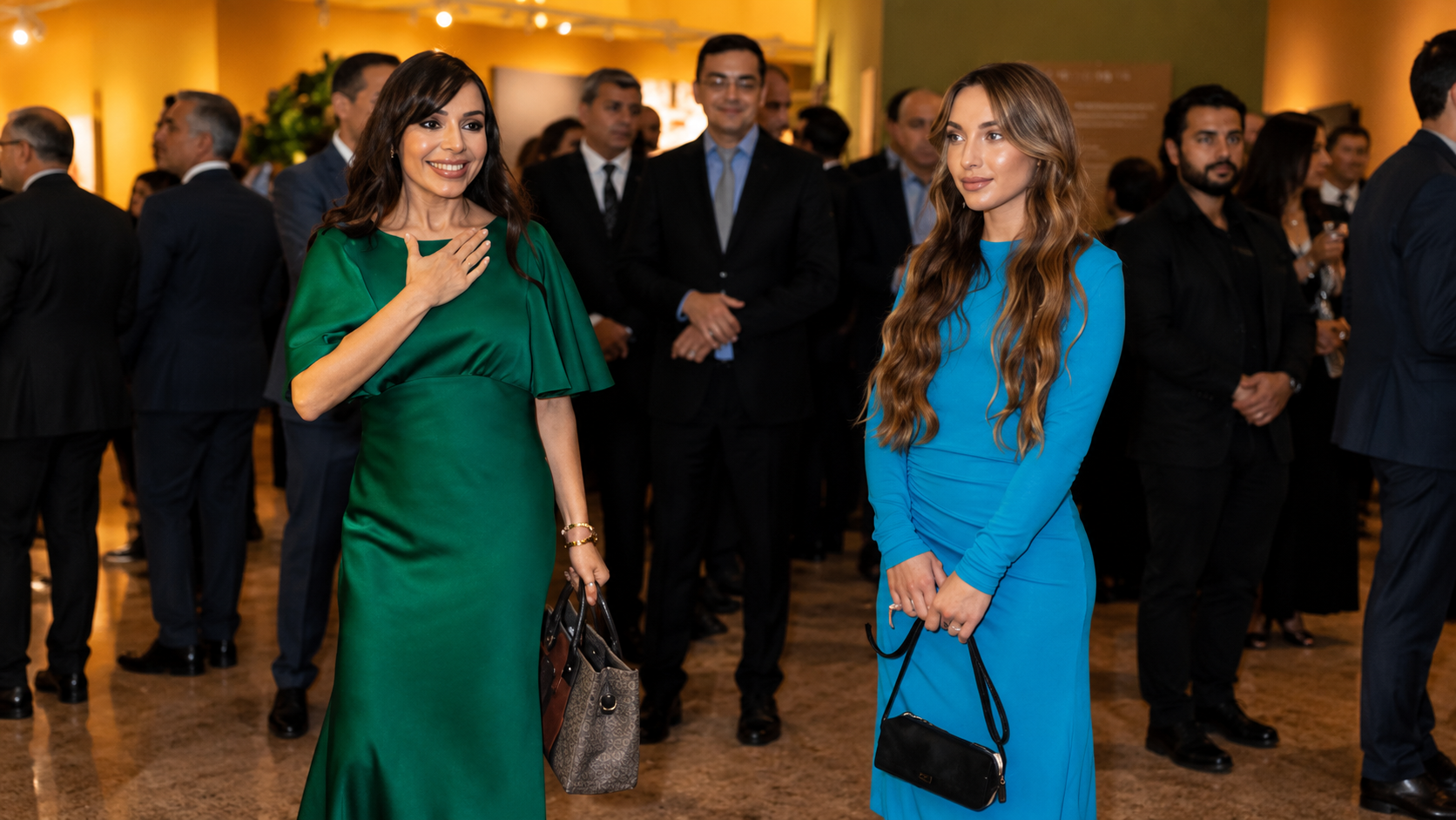 Leyla Əliyeva sərgidən paylaşım edib