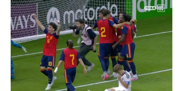 İspaniya millisi Bakıda dünya çempionu oldu